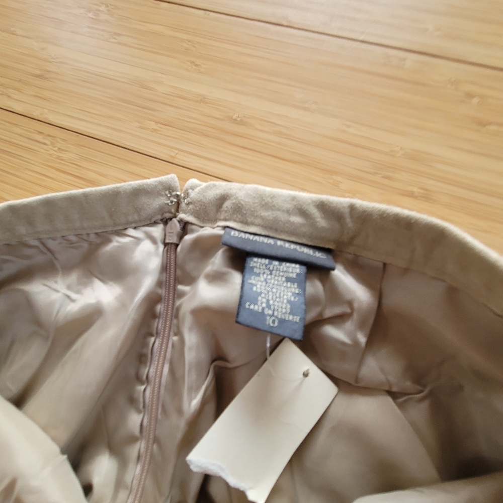 Banana Republic 10 Asymmetrical Suede Tan Maxi Skirt - Picture 5 of 7